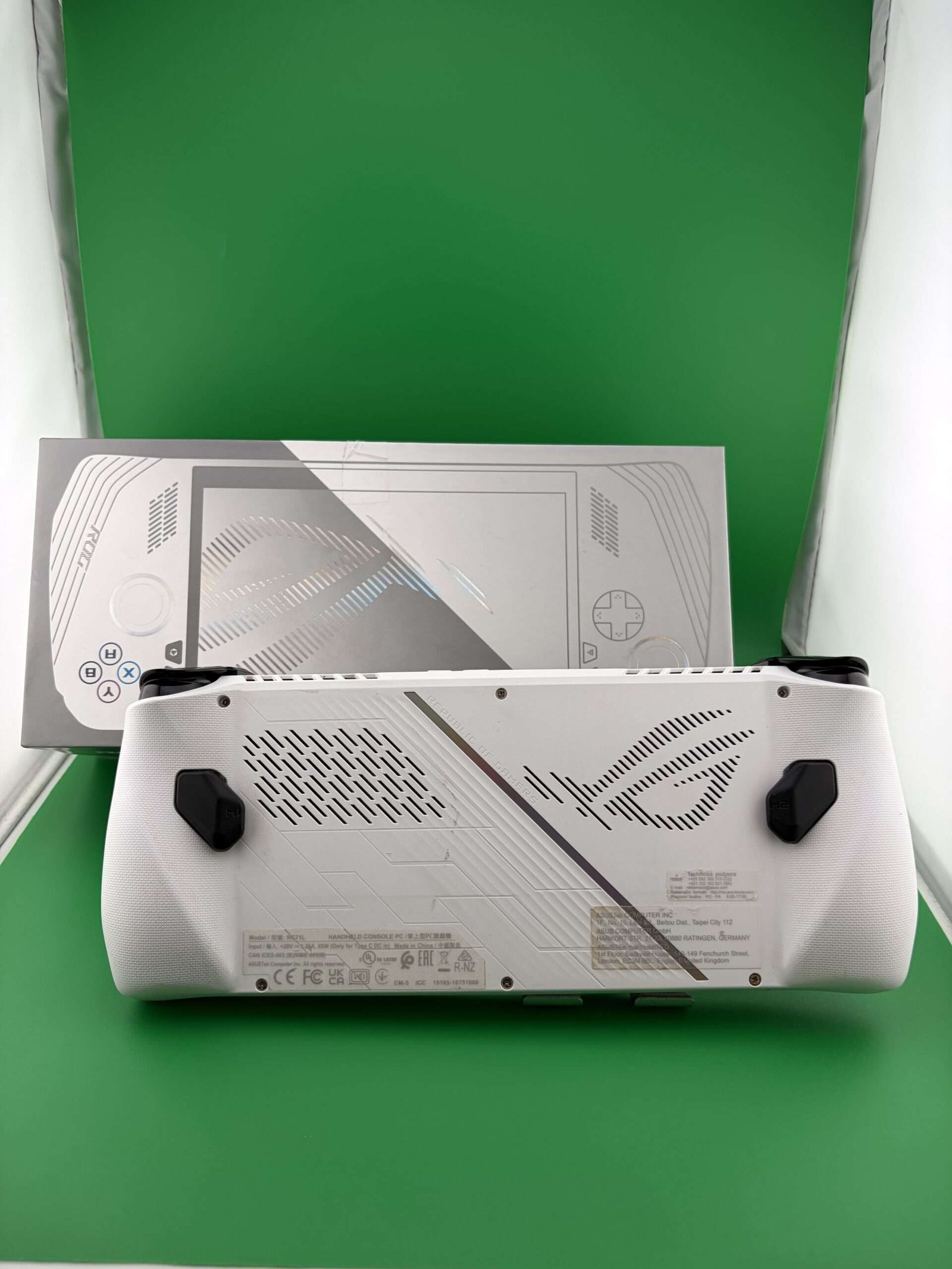 ASUS ROG Ally RC71L Gaming Console Usato - immagine 4