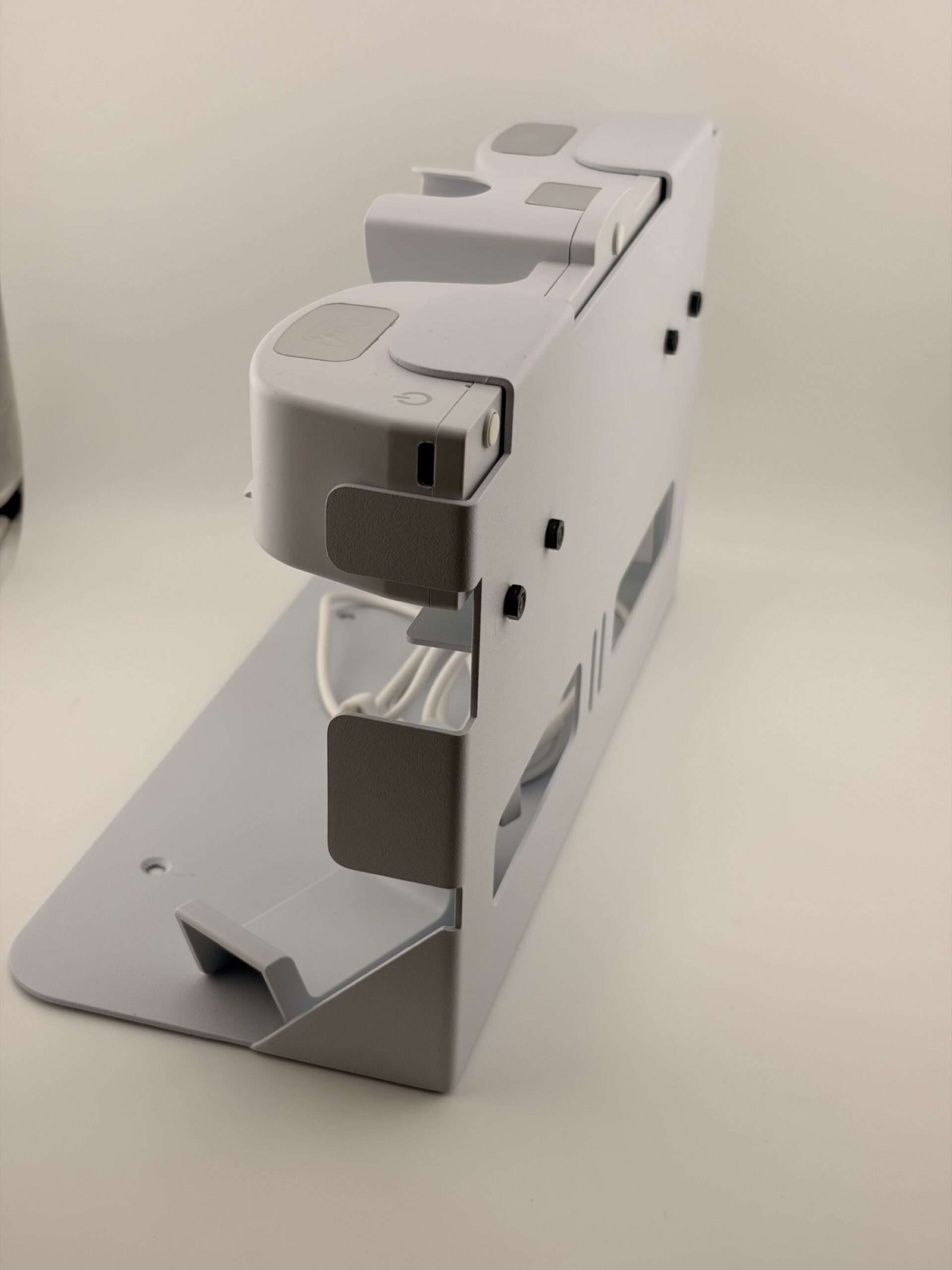 Stazione di ricarica per PS5 - immagine 7