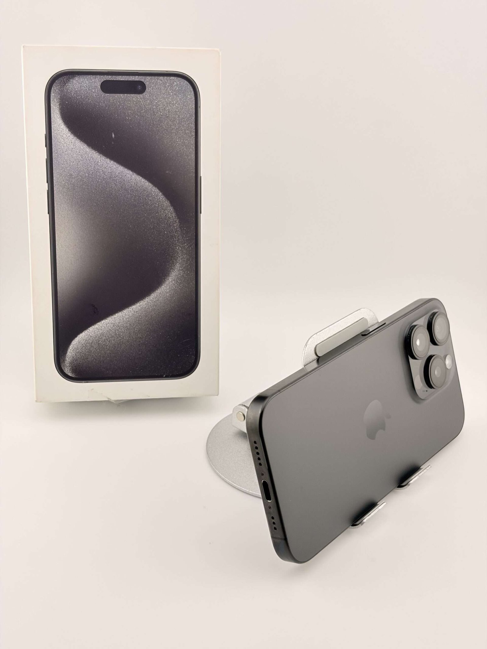 iPhone 15 Pro - 128GB Usato - immagine 8