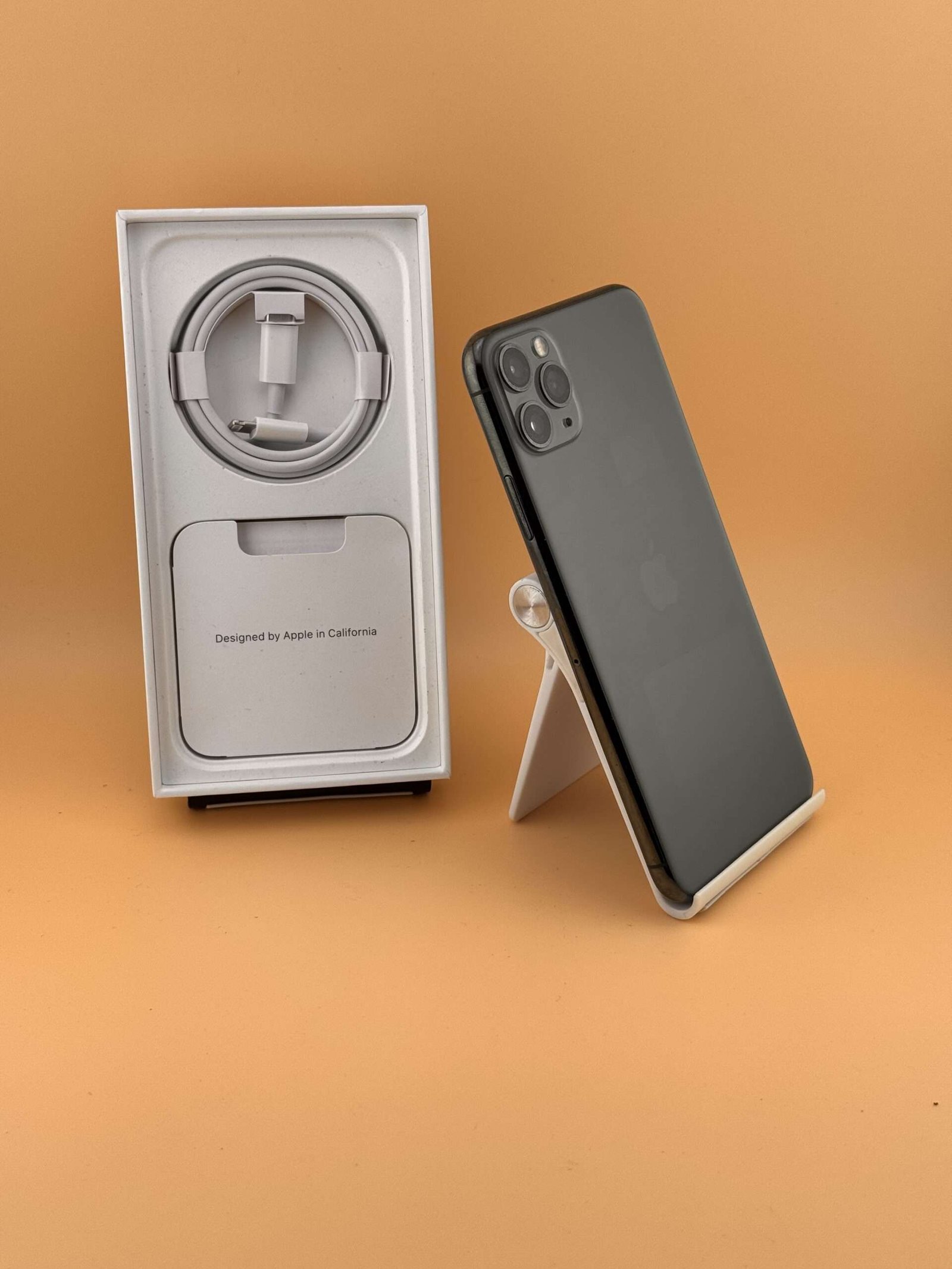 iPhone 11 Pro Max - 256GB Usato - immagine 3