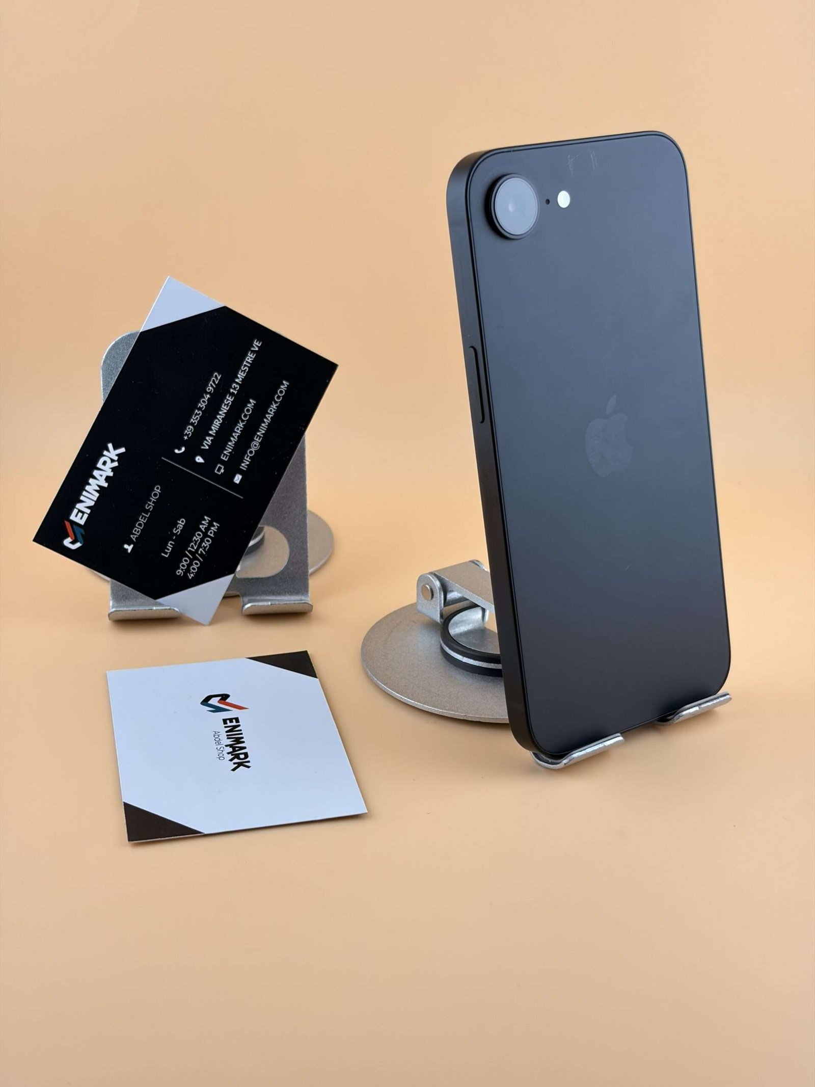 iPhone 16e 128GB 100% solo eSIM Usato - immagine 9
