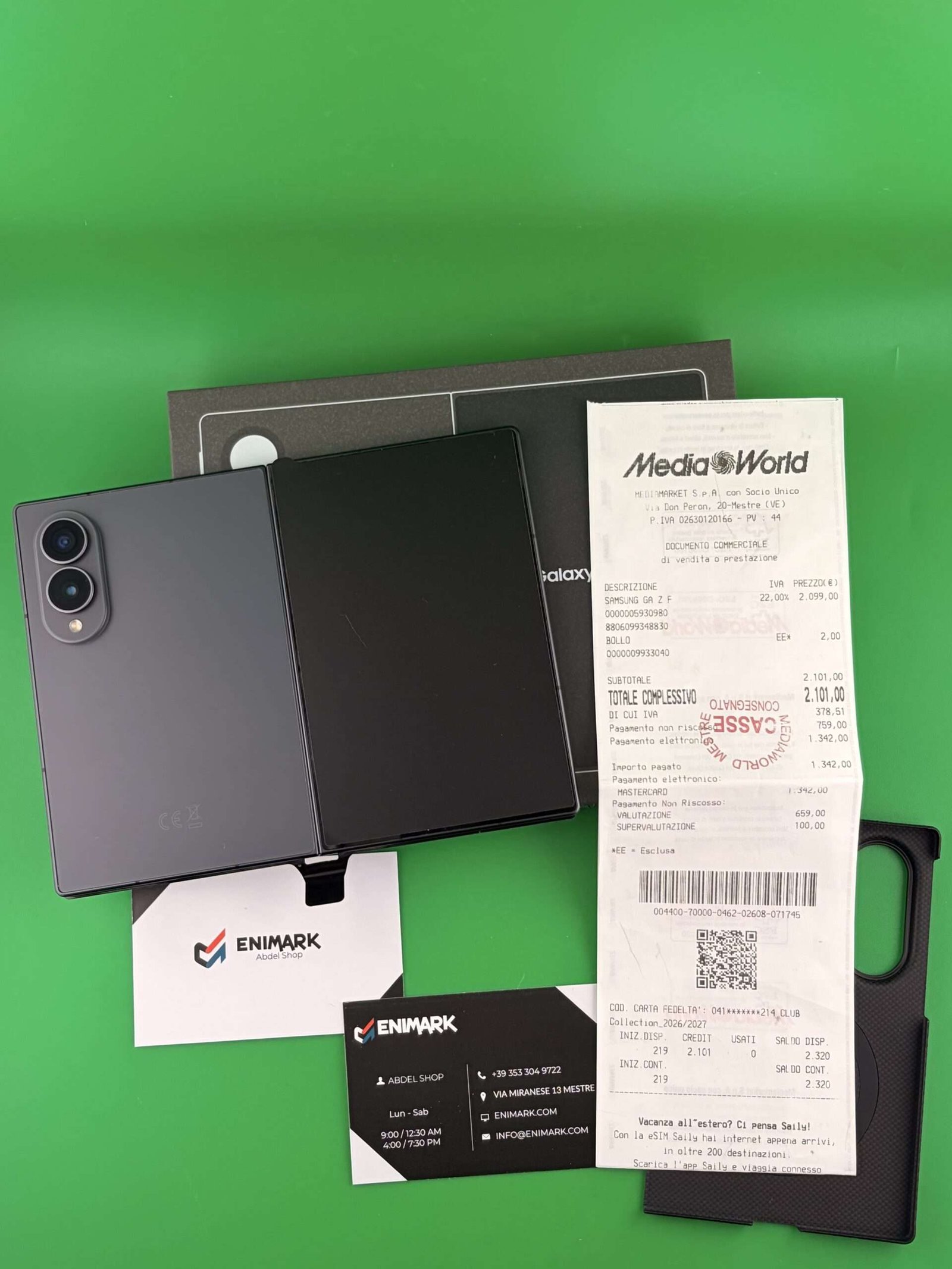 Samsung Galaxy Z Fold 8 256GB (Usato Come Nuovo) - immagine 6