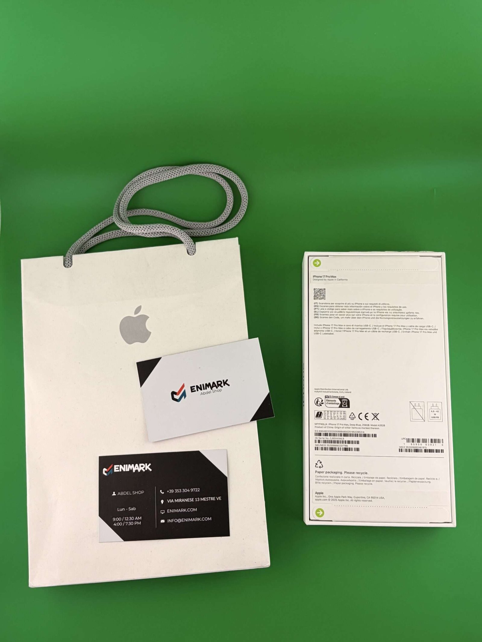 iPhone 17 Pro Max 256GB — Nuovo Deep Blue - immagine 3